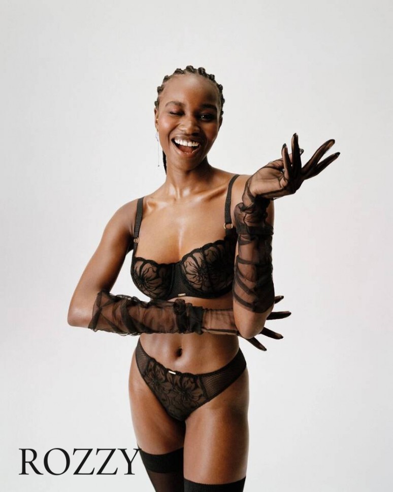 Бюстгальтер балконет Chantelle Fleurs C12M50 черный